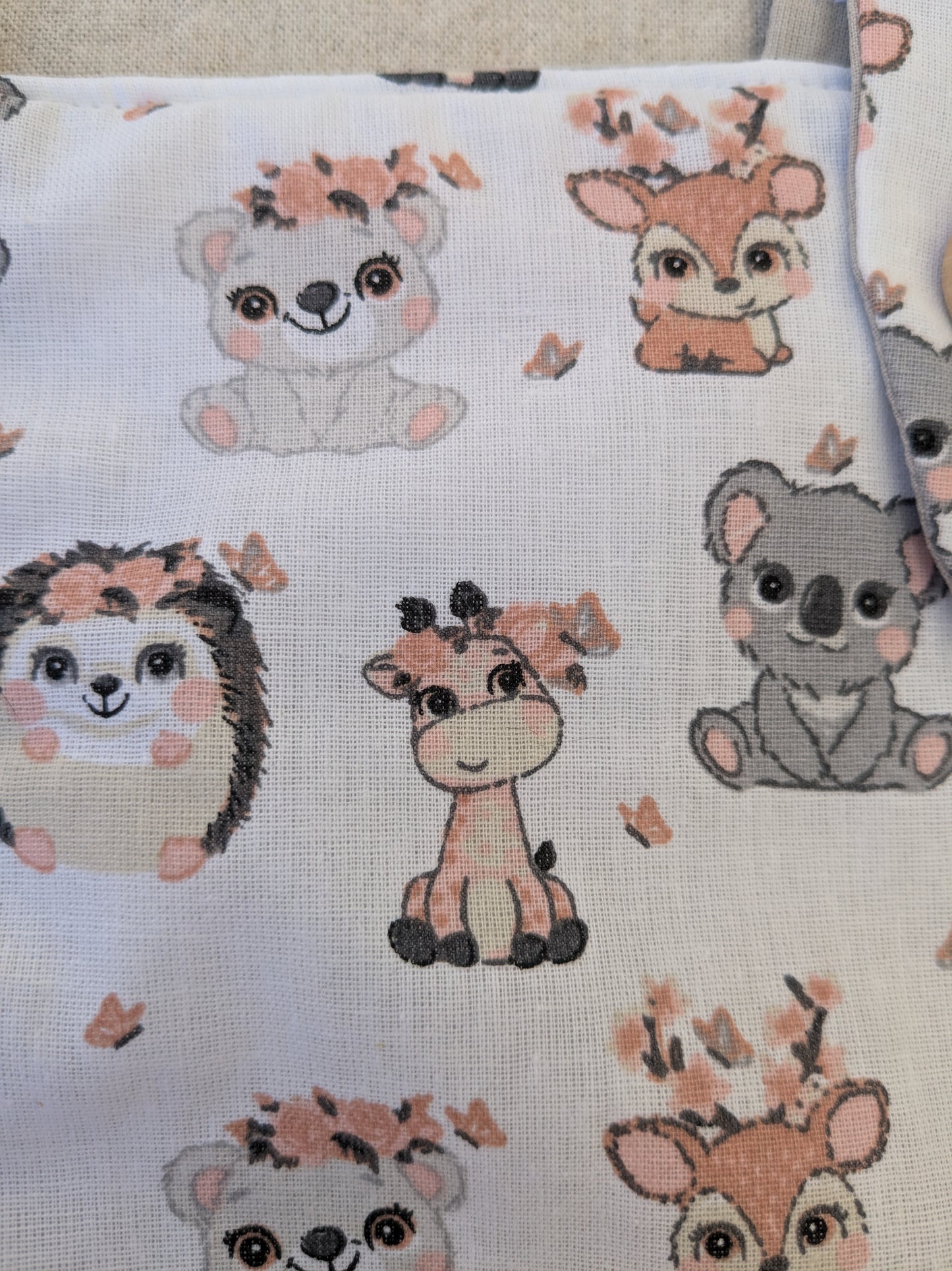Padded Cot Tidy - White with Woodland Animals